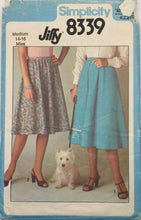 Load image into Gallery viewer, 1979 Vintage Sewing Pattern: Simplicity 8339