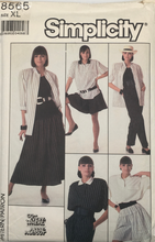 Load image into Gallery viewer, 1988 Vintage Sewing Pattern: Simplicity 8565