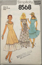 Load image into Gallery viewer, 1978 Vintage Sewing Pattern: Simplicity 8568