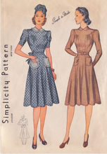 Load image into Gallery viewer, 1940's Reproduction Sewing Pattern: Simplicity 8686