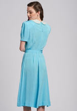 Load image into Gallery viewer, 1940's Reproduction Sewing Pattern: Simplicity 8686