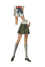 Load image into Gallery viewer, 1970 Vintage Sewing Pattern: Simplicity 8698