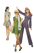 Load image into Gallery viewer, 1970 Vintage Sewing Pattern: Simplicity 8881