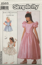 Load image into Gallery viewer, 1989 Vintage Sewing Pattern: Simplicity 8985