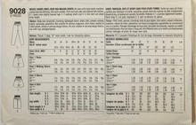 Load image into Gallery viewer, 1989 Vintage Sewing Pattern: Simplicity 9028