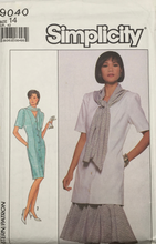 Load image into Gallery viewer, 1989 Vintage Sewing Pattern: Simplicity 9040