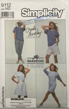 Load image into Gallery viewer, 1989  Vintage Sewing Pattern: Simplicity 9112
