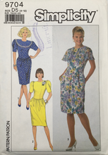 Load image into Gallery viewer, 1990 Vintage Sewing Pattern: Simplicity 9704