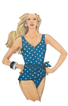 Load image into Gallery viewer, 1990 Vintage Sewing Pattern: Simplicity 9750