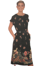 Load image into Gallery viewer, 1981 Vintage Sewing Pattern: Simplicity 9827