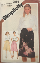 Load image into Gallery viewer, 1981 Vintage Sewing Pattern: Simplicity 9856