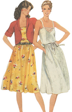 Load image into Gallery viewer, 1981 Vintage Sewing Pattern: Simplicity 9909