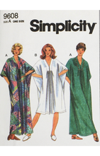 Load image into Gallery viewer, 2019 Sewing Pattern: Simplicity S8877
