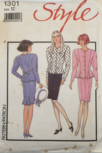 Load image into Gallery viewer, 1988 Vintage Sewing Pattern: Style 1301