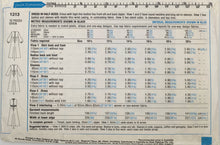 Load image into Gallery viewer, 1976 Vintage Sewing Pattern: Style 1313