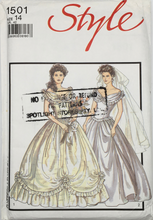 Load image into Gallery viewer, 1988 Vintage Sewing Pattern: Style 1501