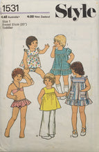 Load image into Gallery viewer, 1976 Vintage Sewing Pattern: Style 1531