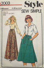 Load image into Gallery viewer, 1977 Vintage Sewing Pattern: Style 2003