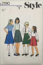 Load image into Gallery viewer, 1984 Vintage Sewing Pattern: Style  2190