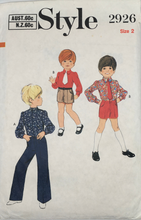 Load image into Gallery viewer, 1970 Vintage Sewing Pattern: Style 2926
