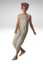 Load image into Gallery viewer, 1984 Vintage Sewing Pattern: Style 4047