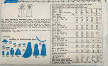 Load image into Gallery viewer, 1974 Vintage Sewing Pattern: Style 4251