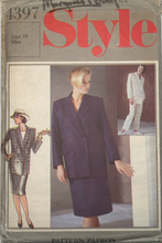 Load image into Gallery viewer, 1985 Vintage Sewing Pattern: Style 4397
