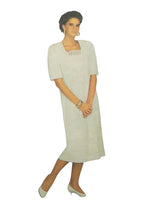 Load image into Gallery viewer, 1986 Vintage Sewing Pattern: Style 4555