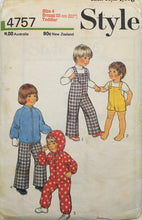 Load image into Gallery viewer, 1974 Vintage Sewing Pattern: Style 4757