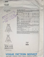 Load image into Gallery viewer, 1970's Vintage Sewing Pattern: Vogue 1043