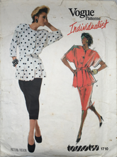 Load image into Gallery viewer, 1986 Vintage Sewing Pattern: Vogue 1710