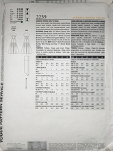 Load image into Gallery viewer, 1950's Reproduction Vintage Sewing Pattern: Vogue 2239