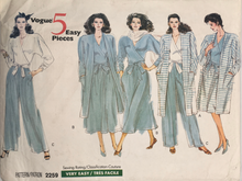 Load image into Gallery viewer, 1989 Vintage Sewing Pattern: Vogue 2259