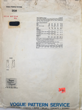 Load image into Gallery viewer, 1980 Vintage Sewing Pattern: Vogue 2534