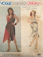 Load image into Gallery viewer, 1980 Vintage Sewing Pattern: Vogue 2534