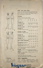 Load image into Gallery viewer, 1960's Vintage Sewing Pattern: Vogue 5389