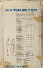 Load image into Gallery viewer, 1963 Vintage Sewing Pattern: Vogue 6084