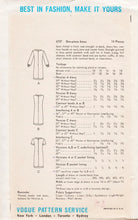Load image into Gallery viewer, 1967 Vintage Sewing Pattern: Vogue 6737