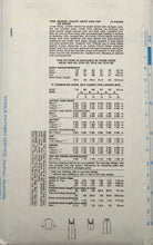 Load image into Gallery viewer, 1970's Vintage Sewing Pattern: Vogue 7335