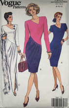 Load image into Gallery viewer, 1991 Vintage Sewing Pattern: Vogue 7993
