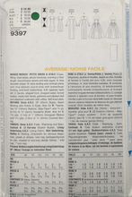 Load image into Gallery viewer, 1995 Vintage Sewing Pattern: Vogue 9397