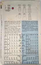 Load image into Gallery viewer, 1987 Vintage Sewing Pattern: Vogue 9851