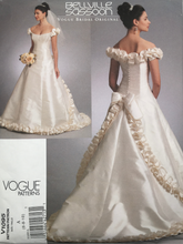 Load image into Gallery viewer, 2009 Sewing Pattern: Vogue V1095