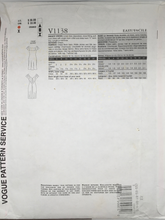 Load image into Gallery viewer, 2009 Sewing Pattern: Vogue V1138