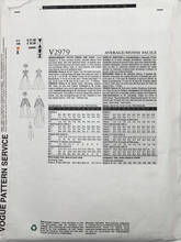 Load image into Gallery viewer, 2007 Sewing Pattern: Vogue V2979