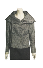 Load image into Gallery viewer, 2009 Sewing Pattern: Vogue V8600