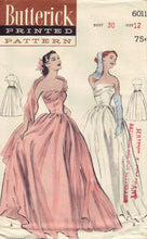 Load image into Gallery viewer, Vintage Sewing Pattern: Butterick 6011
