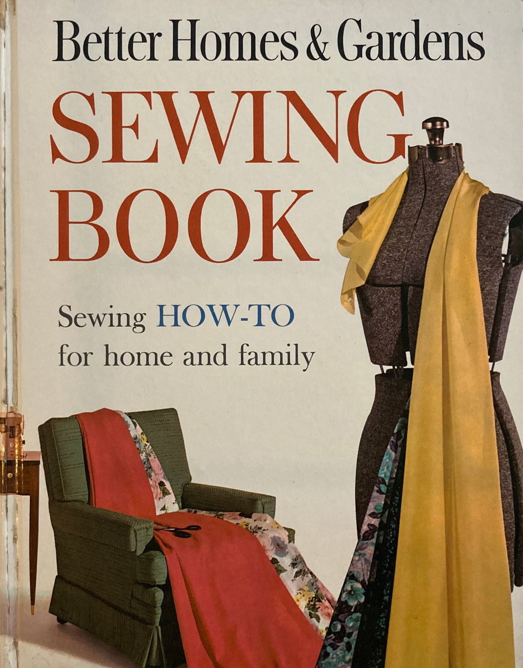 Better Homes & Gardens Sewing Book