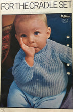 Load image into Gallery viewer, 1970&#39;s Knitting Booklet: Patons Book 814
