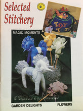 Load image into Gallery viewer, 1994 Selected Stitchery Book: The Book Company
